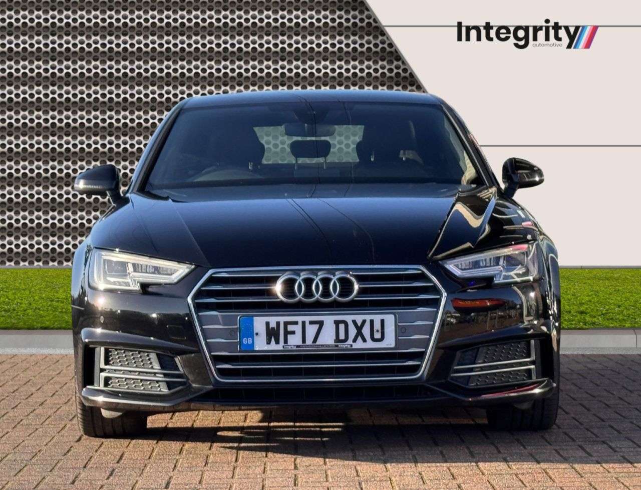 A 2017 AUDI A4 2.0 TDI ultra Sport Saloon 4dr Diesel Manual Euro 6 (s/s) (150 ps) A 2017 AUDI A4 2.0 TDI ultra Sport Saloon 4dr Diesel Manual Euro 6 (s/s) (150 ps)