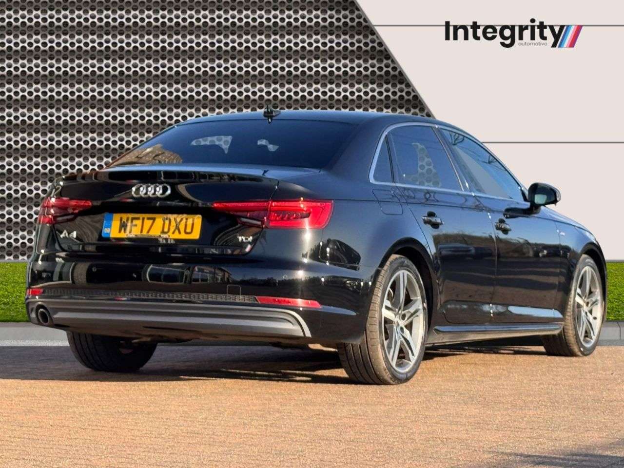 2017 AUDI A4 2017 AUDI A4