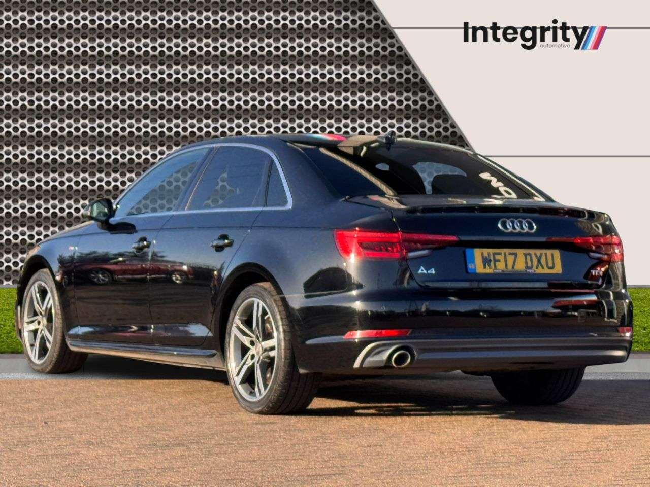 2017 AUDI A4 2017 AUDI A4