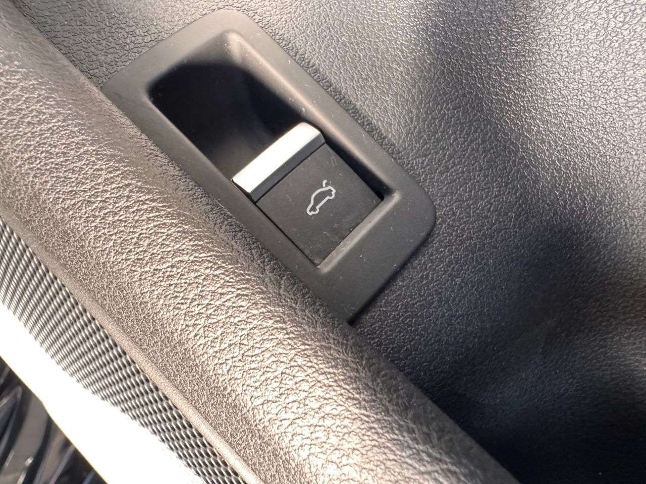 2017 AUDI A4 2017 AUDI A4