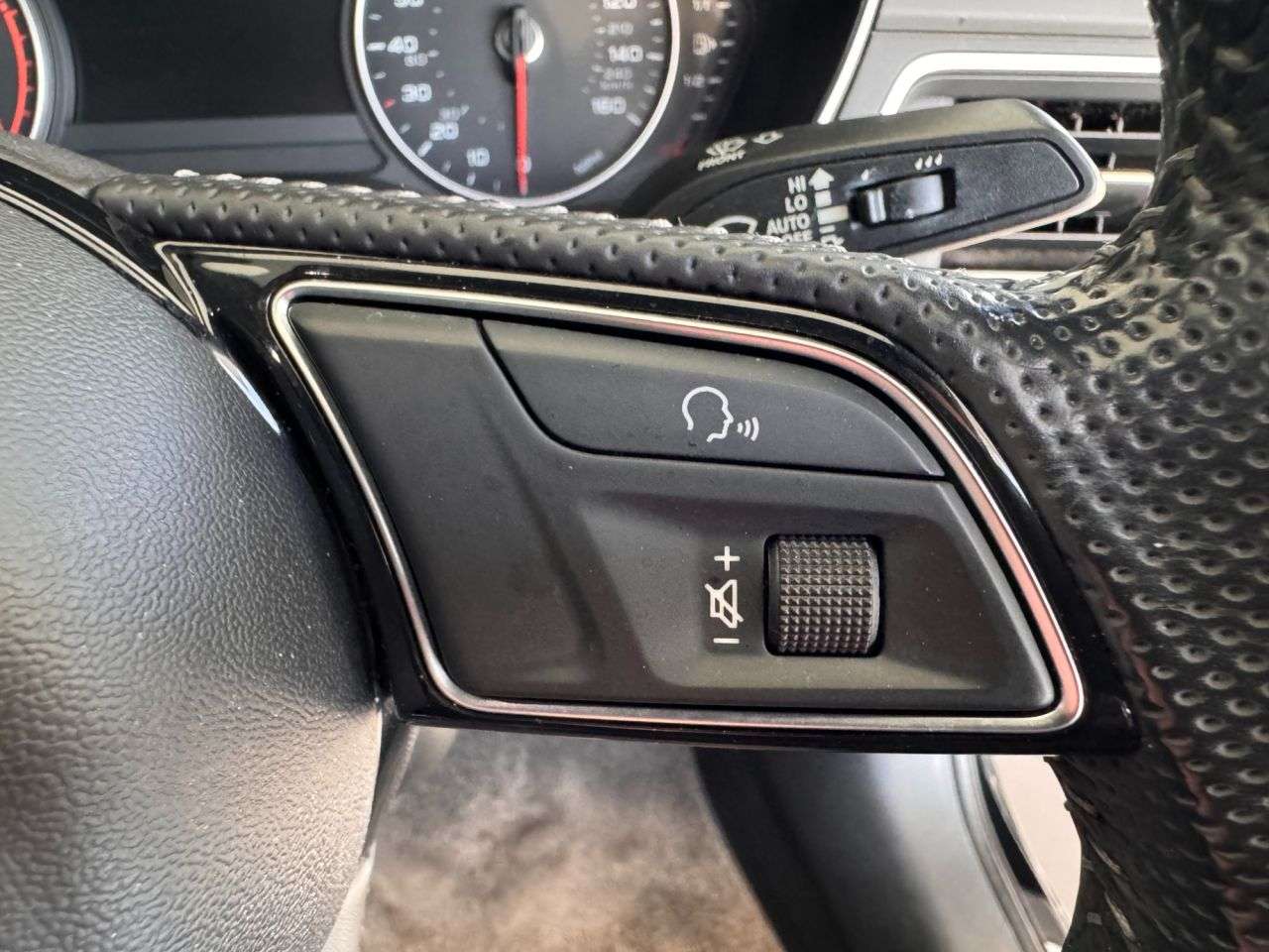 2017 AUDI A4 2017 AUDI A4