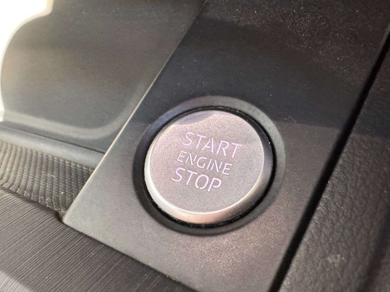 2017 AUDI A4 2017 AUDI A4