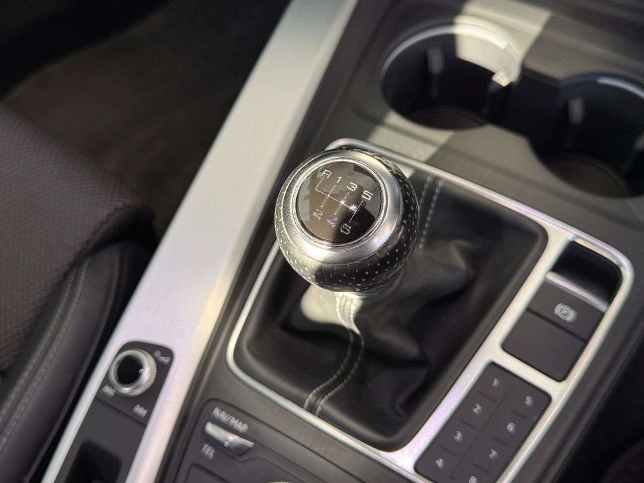 2017 AUDI A4 2017 AUDI A4