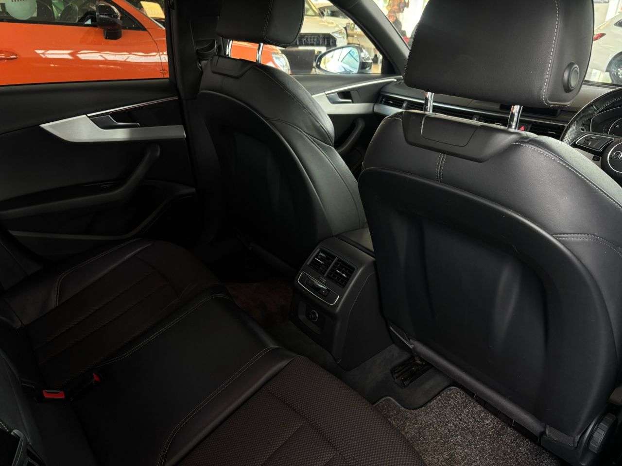2017 AUDI A4 2017 AUDI A4