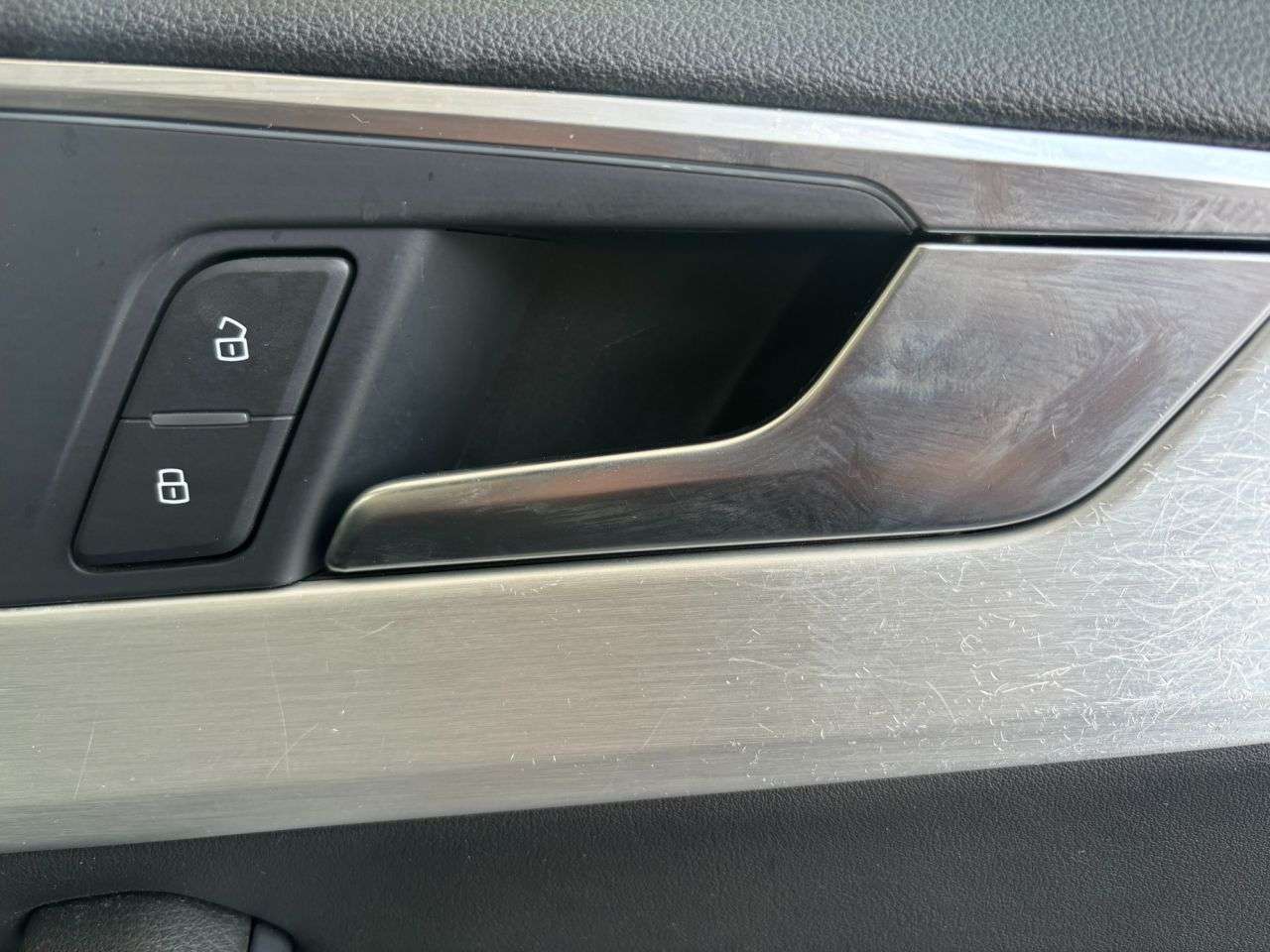 2017 AUDI A4 2017 AUDI A4
