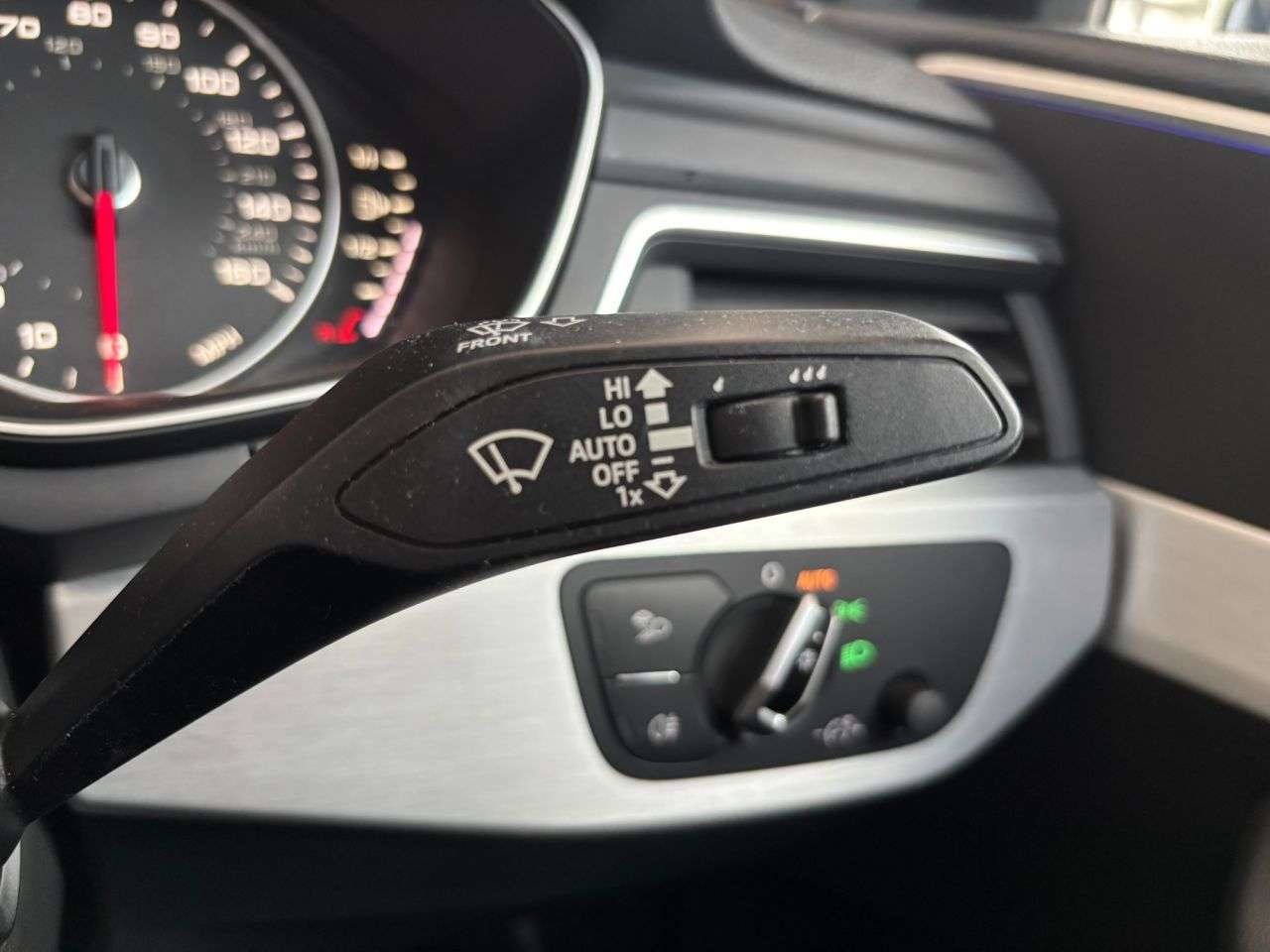 2017 AUDI A4 2017 AUDI A4