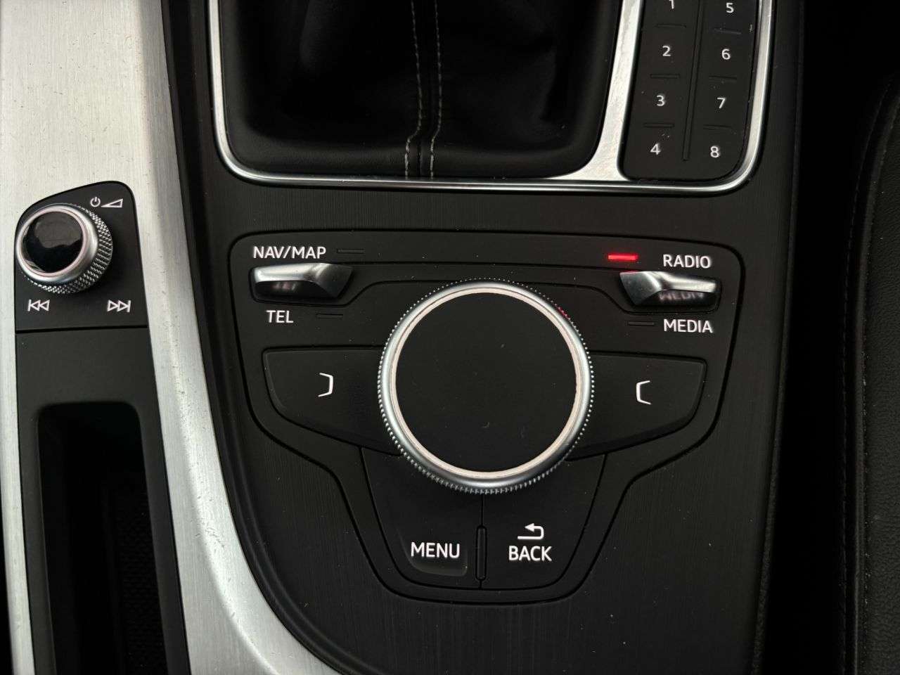 2017 AUDI A4 2017 AUDI A4
