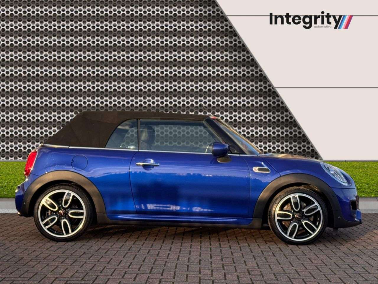 2020 MINI CONVERTIBLE 2020 MINI CONVERTIBLE