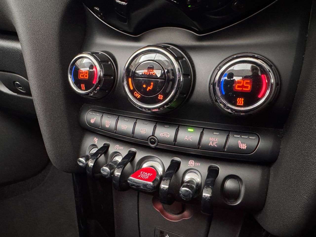 2020 MINI CONVERTIBLE 2020 MINI CONVERTIBLE