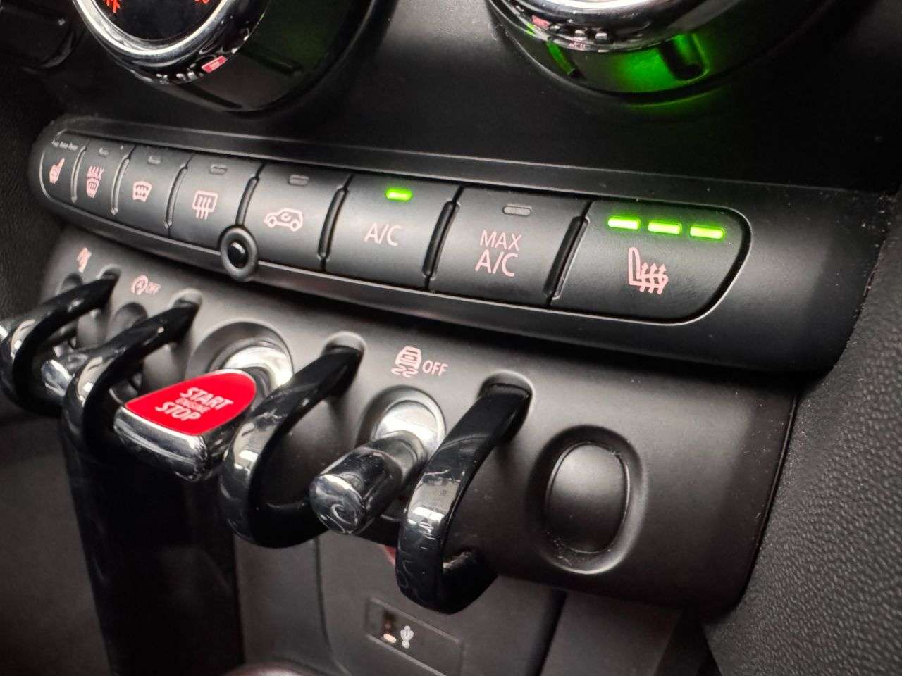 2020 MINI CONVERTIBLE 2020 MINI CONVERTIBLE