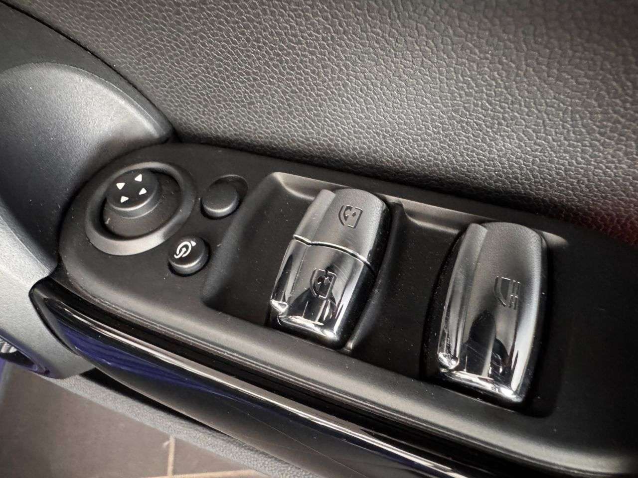 2020 MINI CONVERTIBLE 2020 MINI CONVERTIBLE