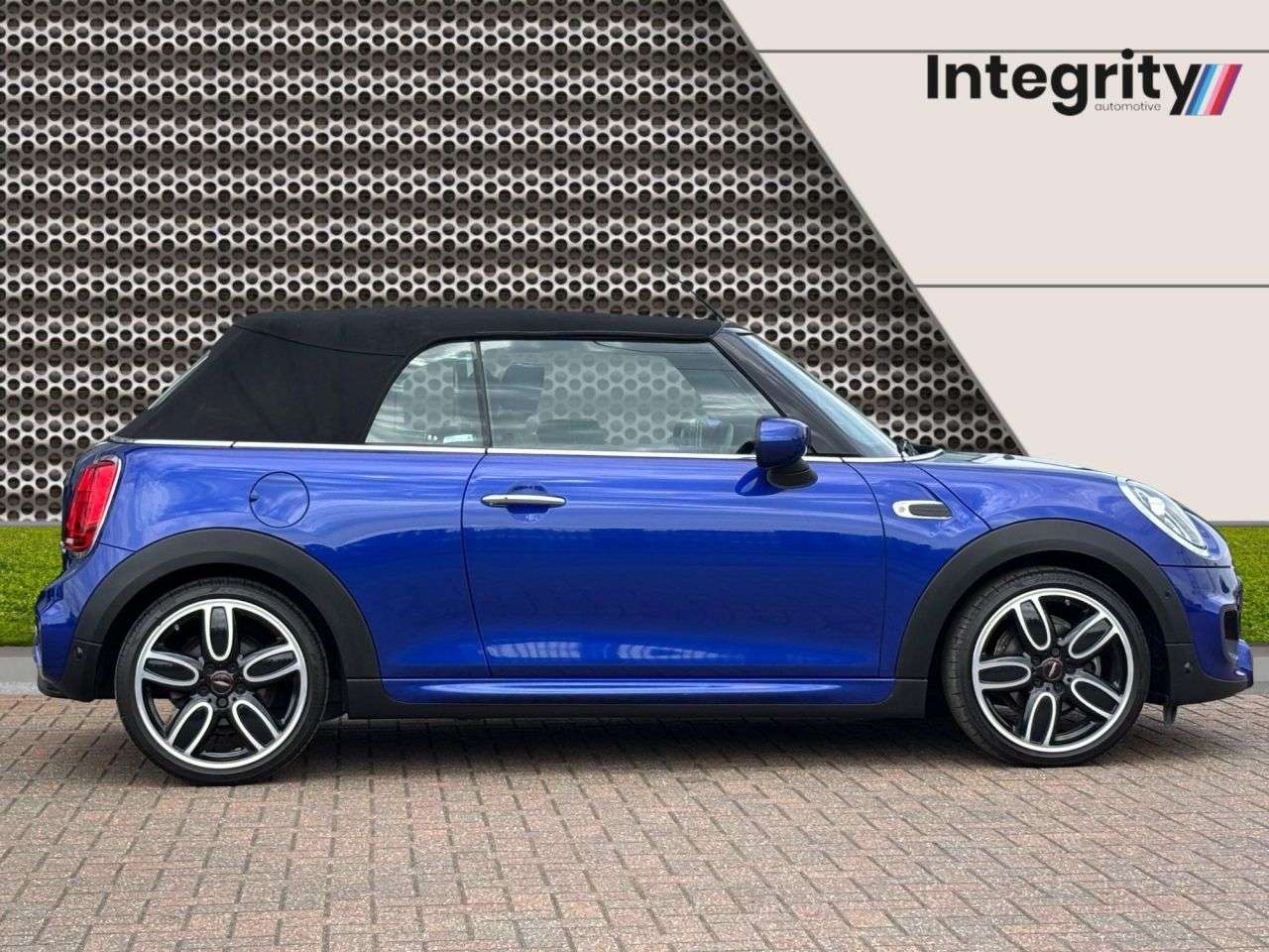 2020 MINI CONVERTIBLE 2020 MINI CONVERTIBLE