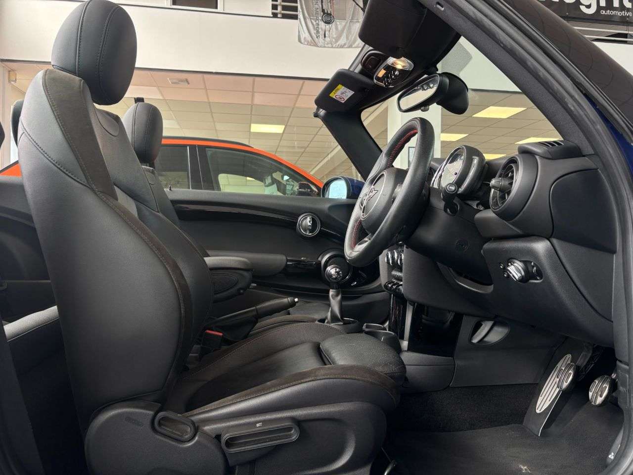2020 MINI CONVERTIBLE 2020 MINI CONVERTIBLE