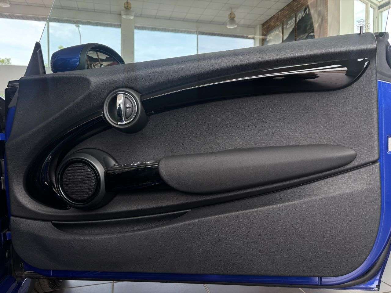 2020 MINI CONVERTIBLE 2020 MINI CONVERTIBLE