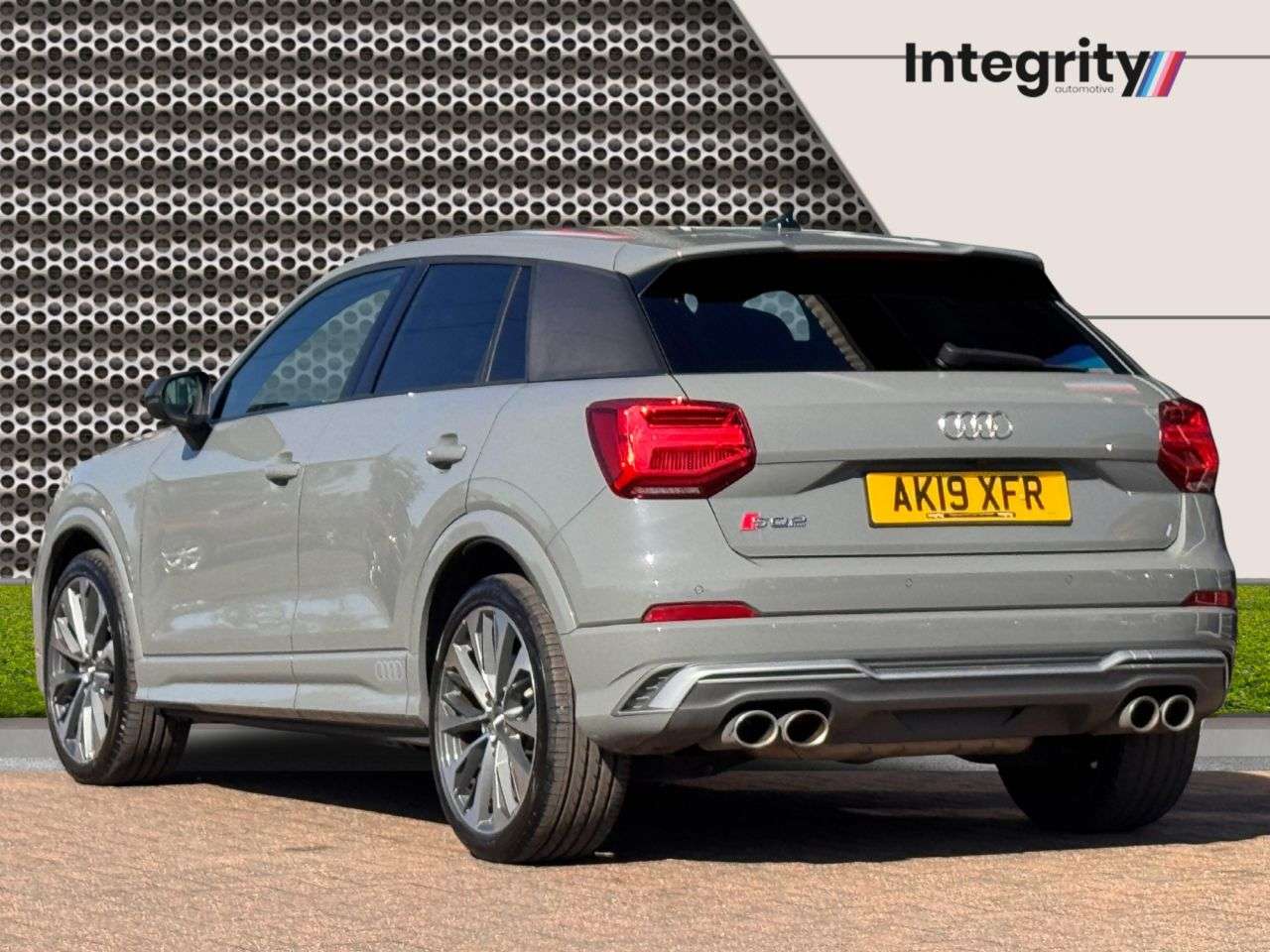 2019 AUDI SQ2 2019 AUDI SQ2