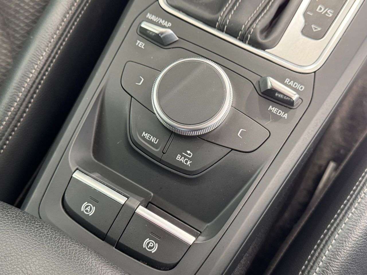 2019 AUDI SQ2 2019 AUDI SQ2