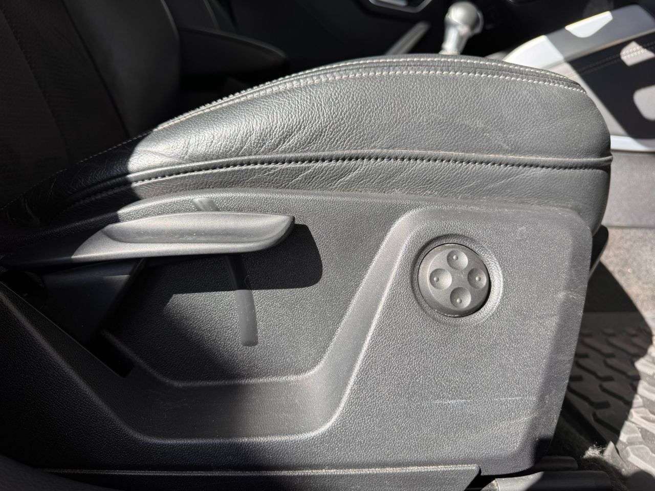 2019 AUDI SQ2 2019 AUDI SQ2