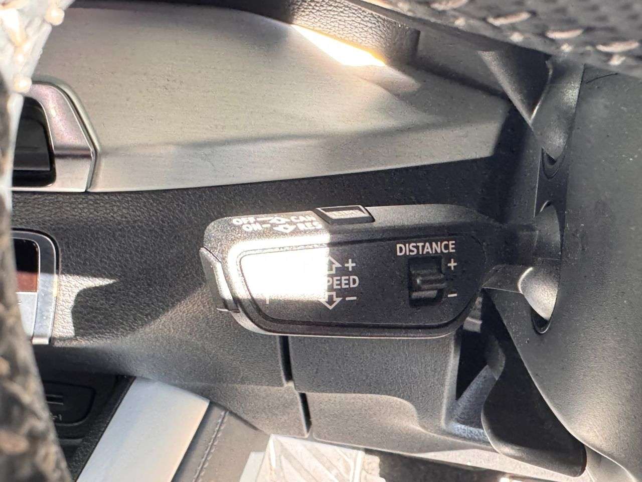 2019 AUDI SQ2 2019 AUDI SQ2