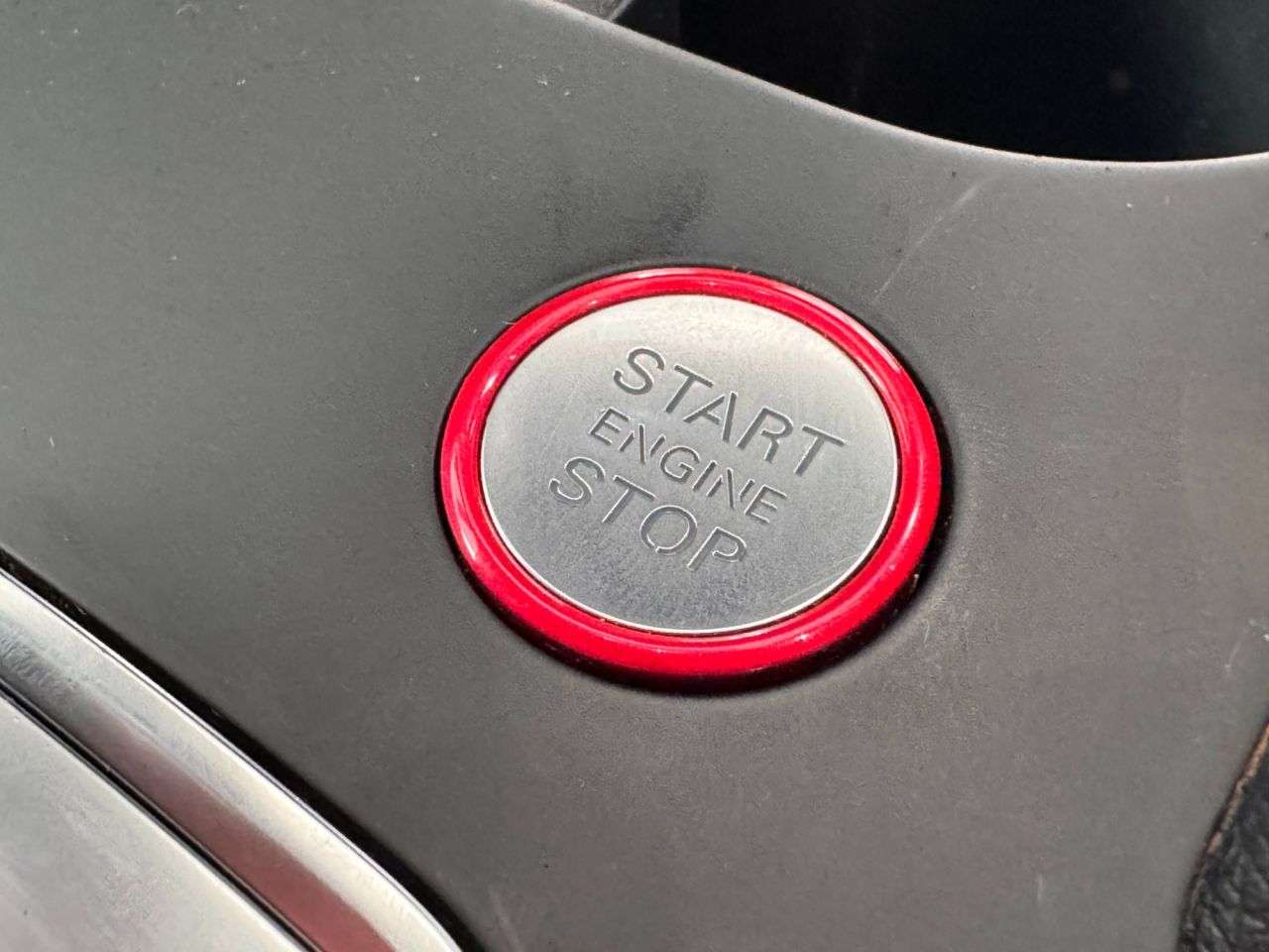 2019 AUDI SQ2 2019 AUDI SQ2