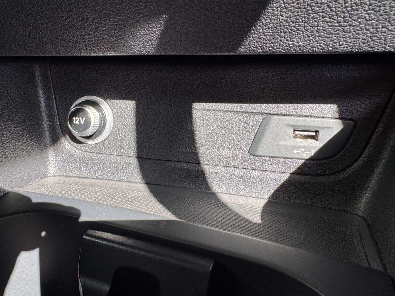 2019 AUDI SQ2 2019 AUDI SQ2