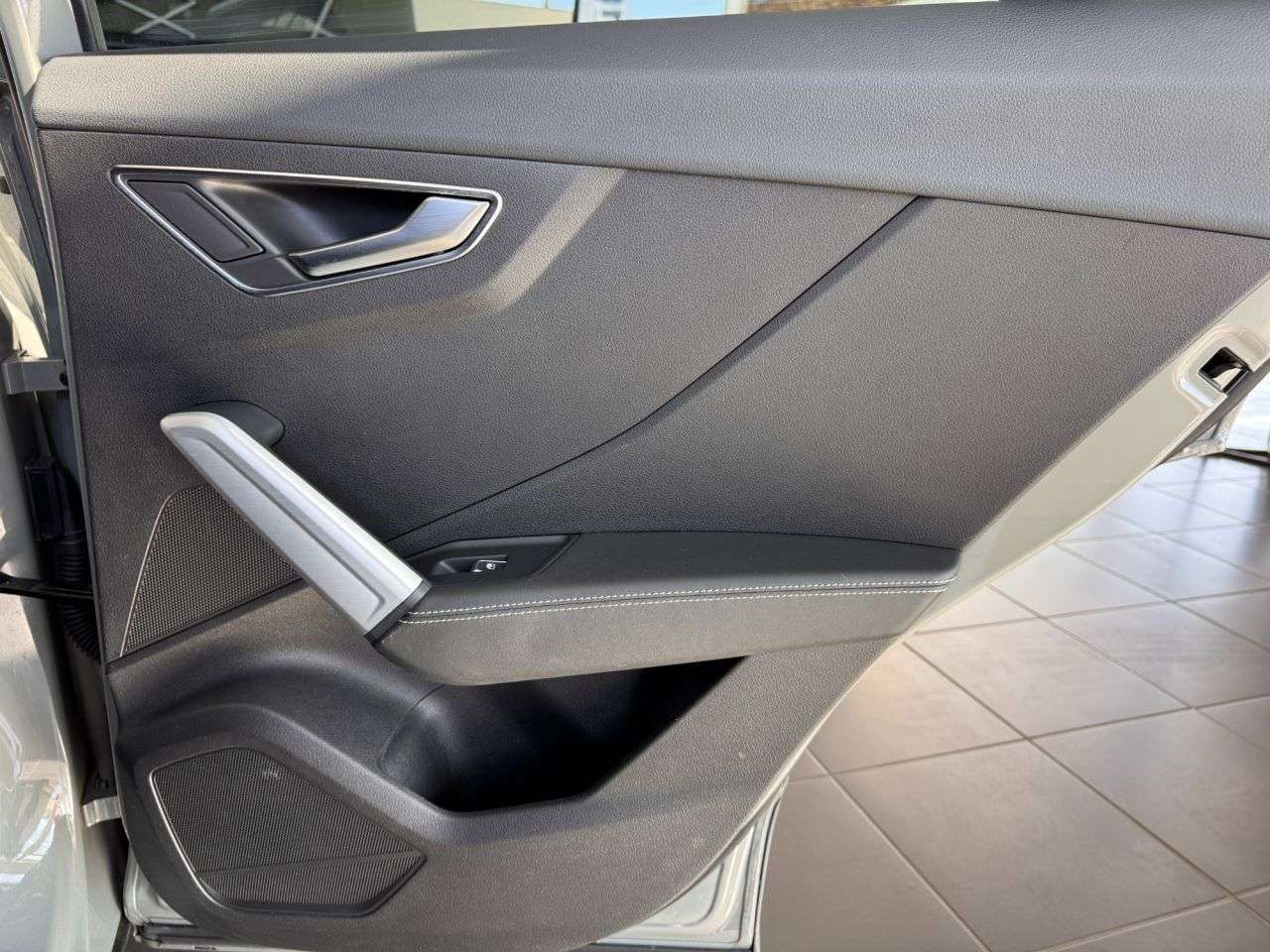 2019 AUDI SQ2 2019 AUDI SQ2