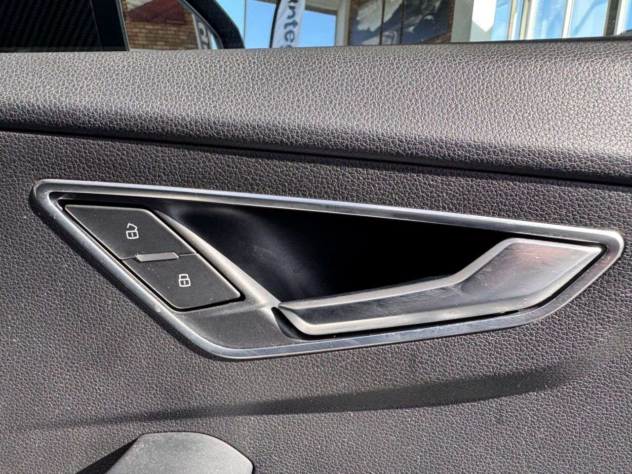 2019 AUDI SQ2 2019 AUDI SQ2