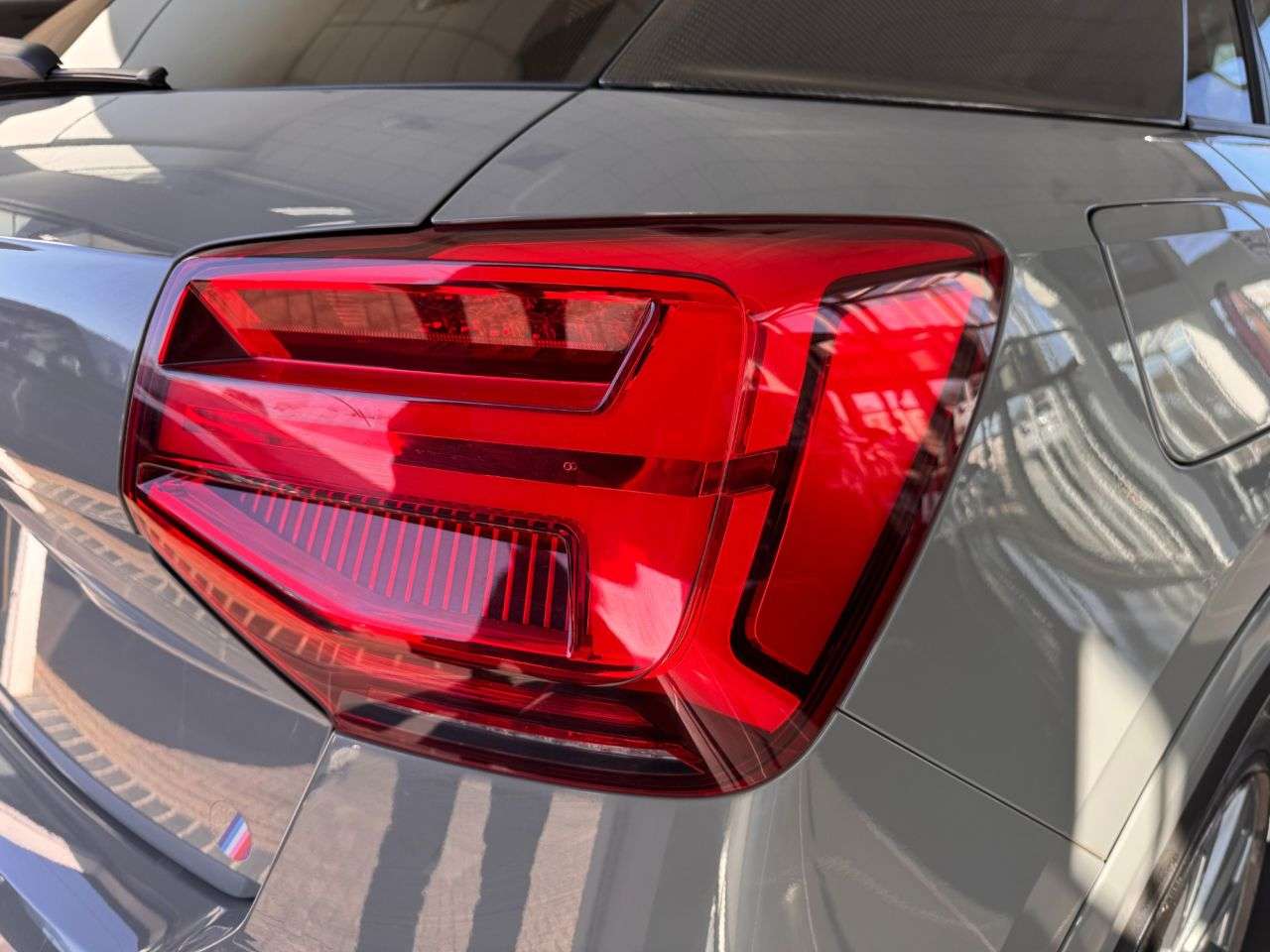 2019 AUDI SQ2 2019 AUDI SQ2