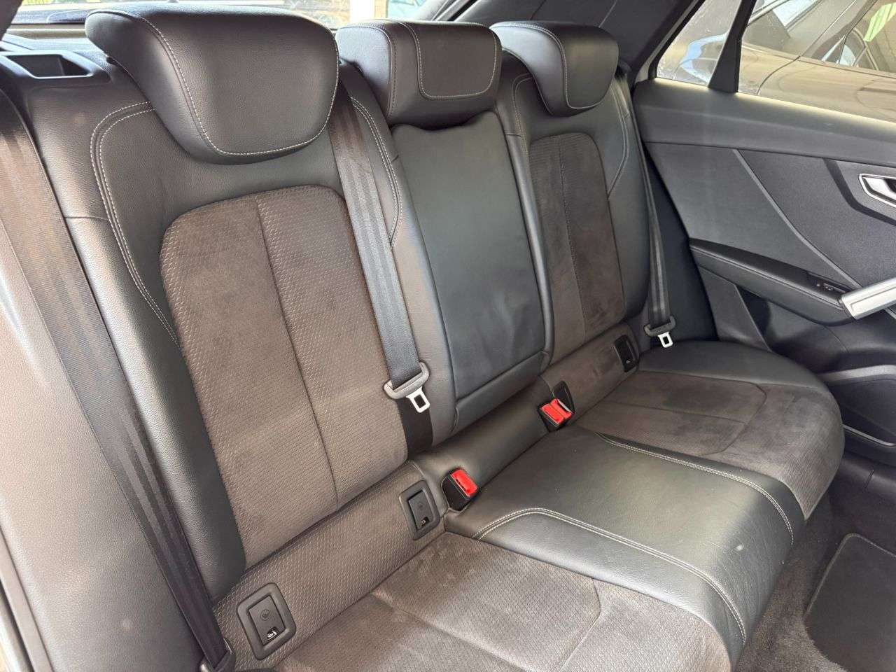 2019 AUDI SQ2 2019 AUDI SQ2