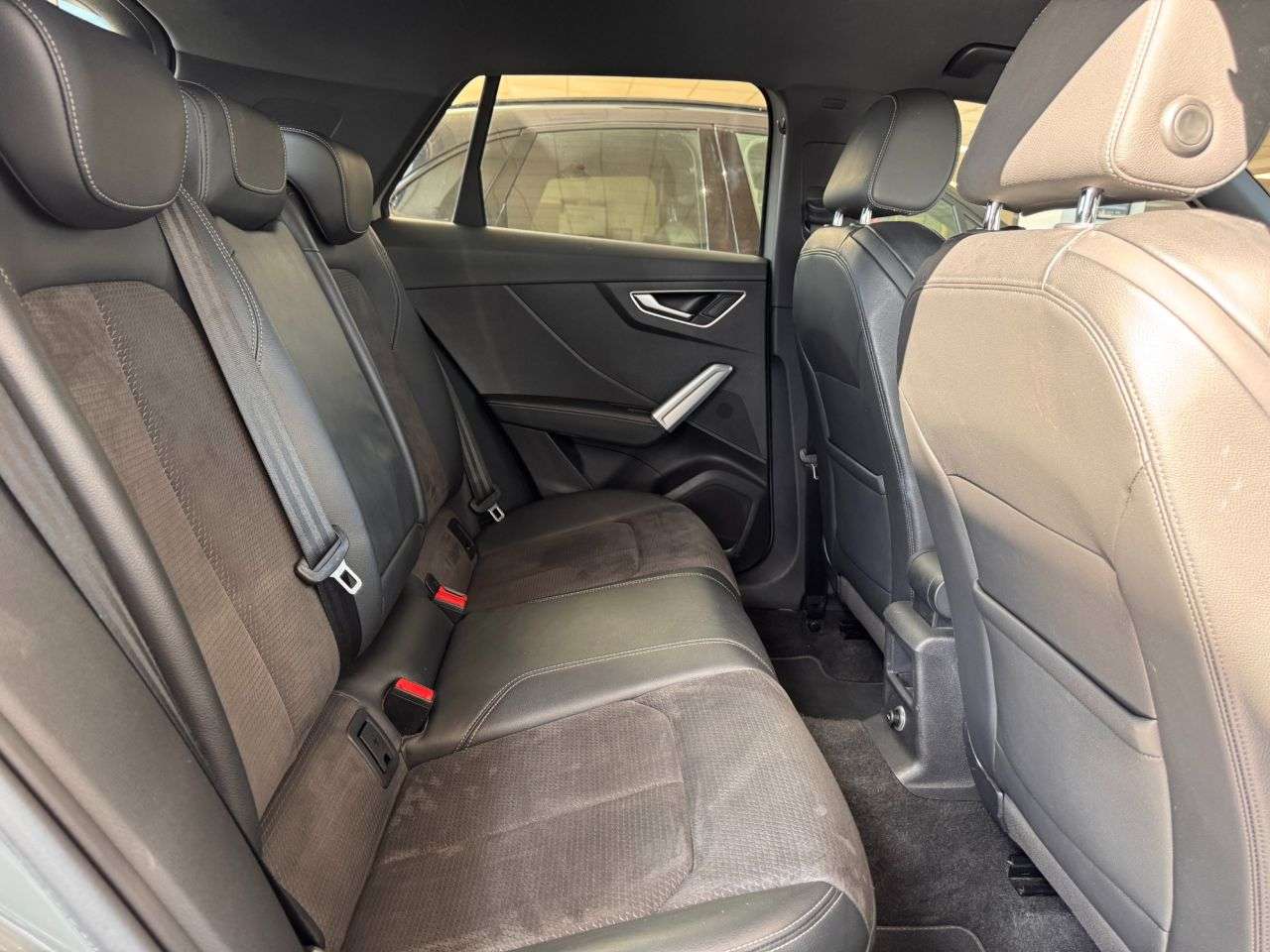 2019 AUDI SQ2 2019 AUDI SQ2