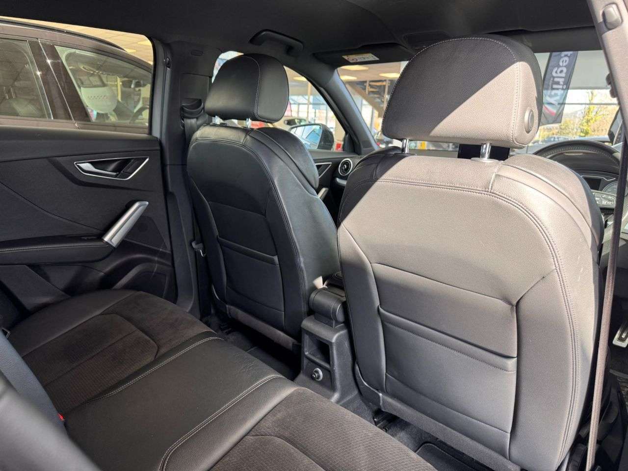 2019 AUDI SQ2 2019 AUDI SQ2