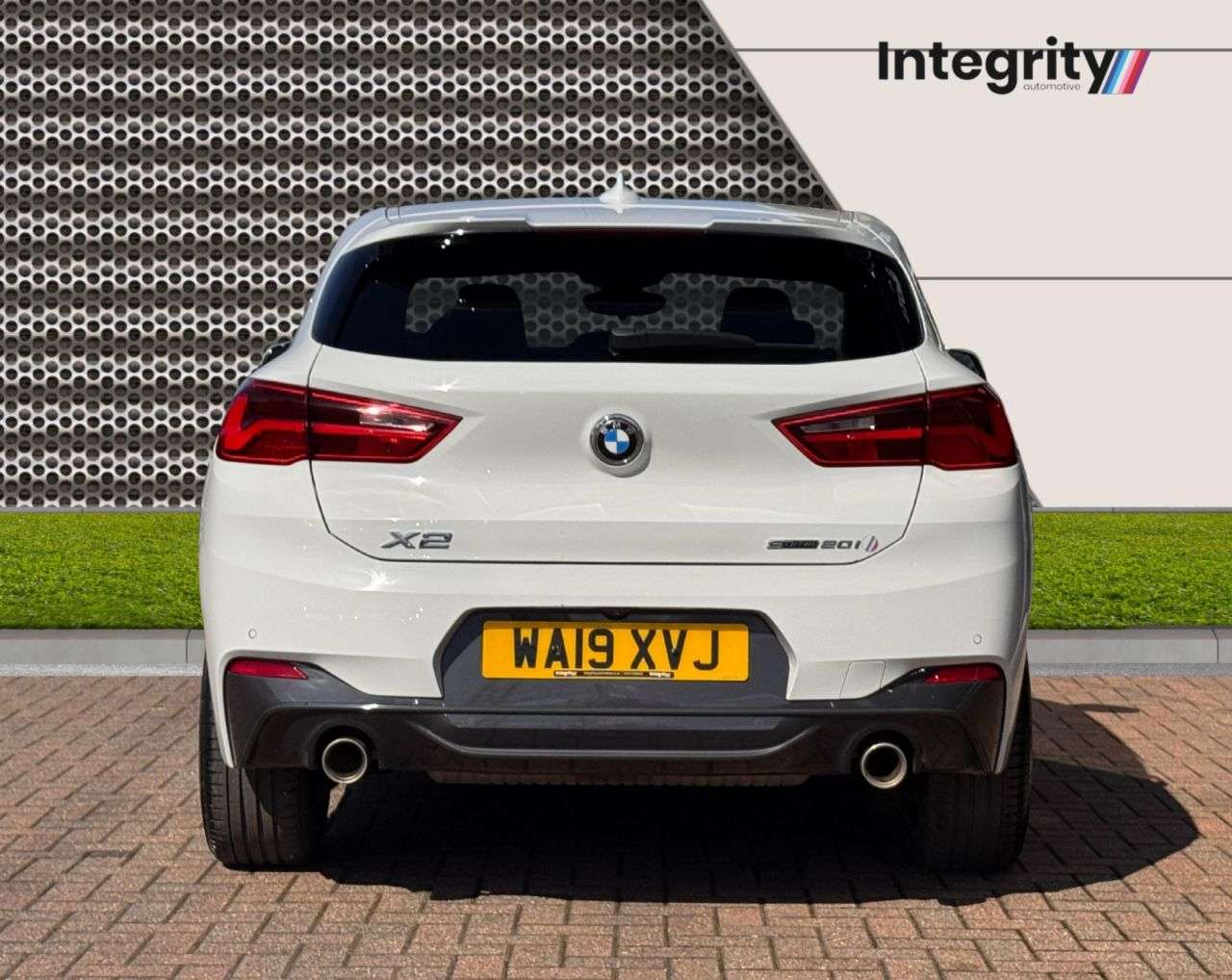 A 2019 BMW X2 2.0 20i M Sport SUV 5dr Petrol DCT sDrive Euro 6 (s/s) (192 ps) Tech Pk | D A 2019 BMW X2 2.0 20i M Sport SUV 5dr Petrol DCT sDrive Euro 6 (s/s) (192 ps) Tech Pk | D