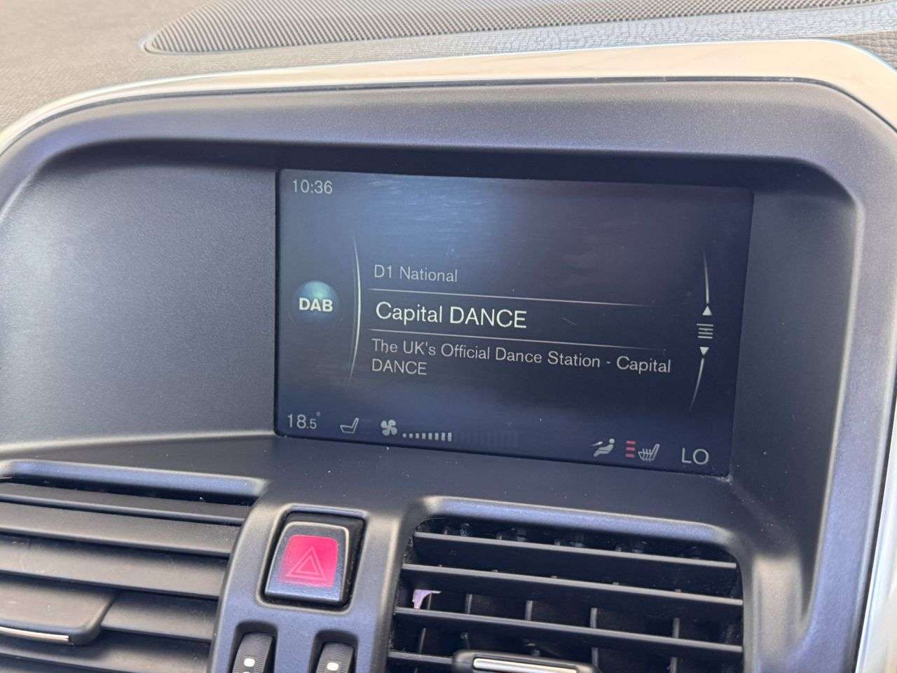 2015 VOLVO XC60 2015 VOLVO XC60