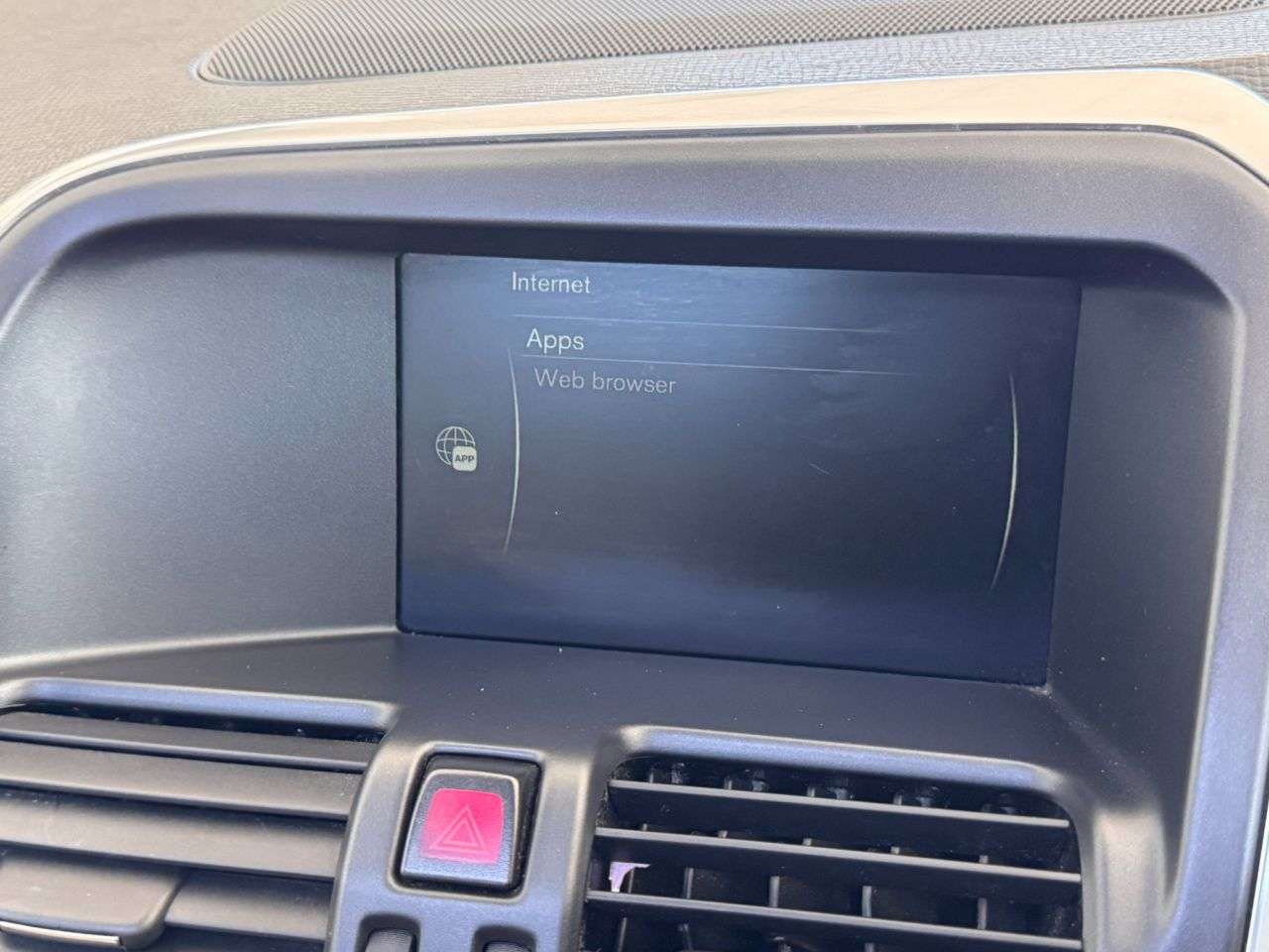 2015 VOLVO XC60 2015 VOLVO XC60