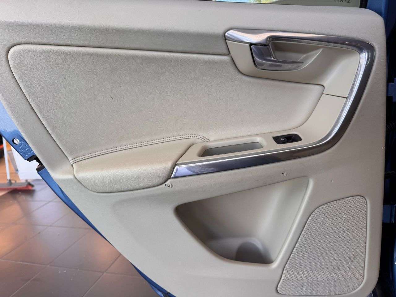 2015 VOLVO XC60 2015 VOLVO XC60