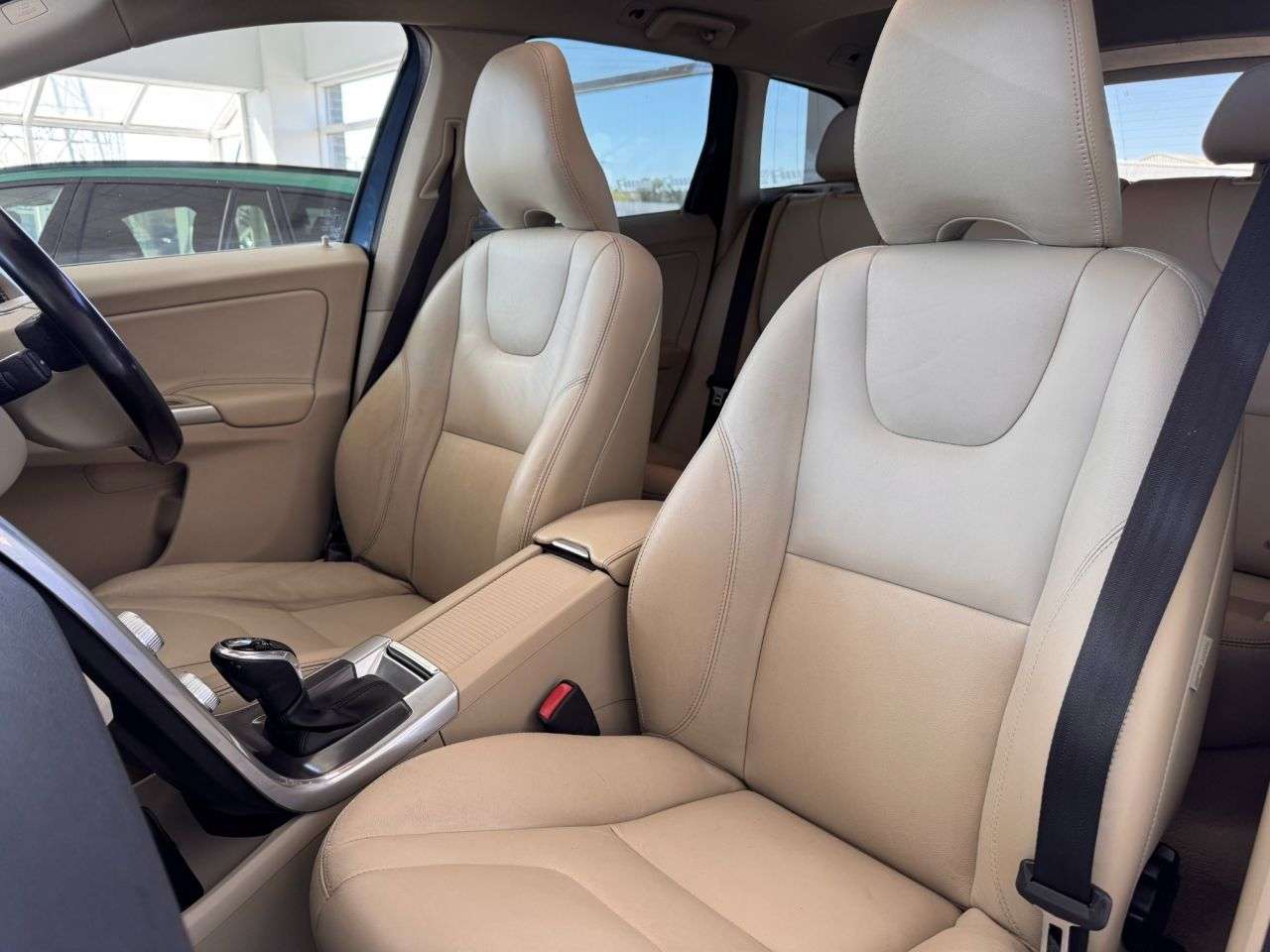 2015 VOLVO XC60 2015 VOLVO XC60