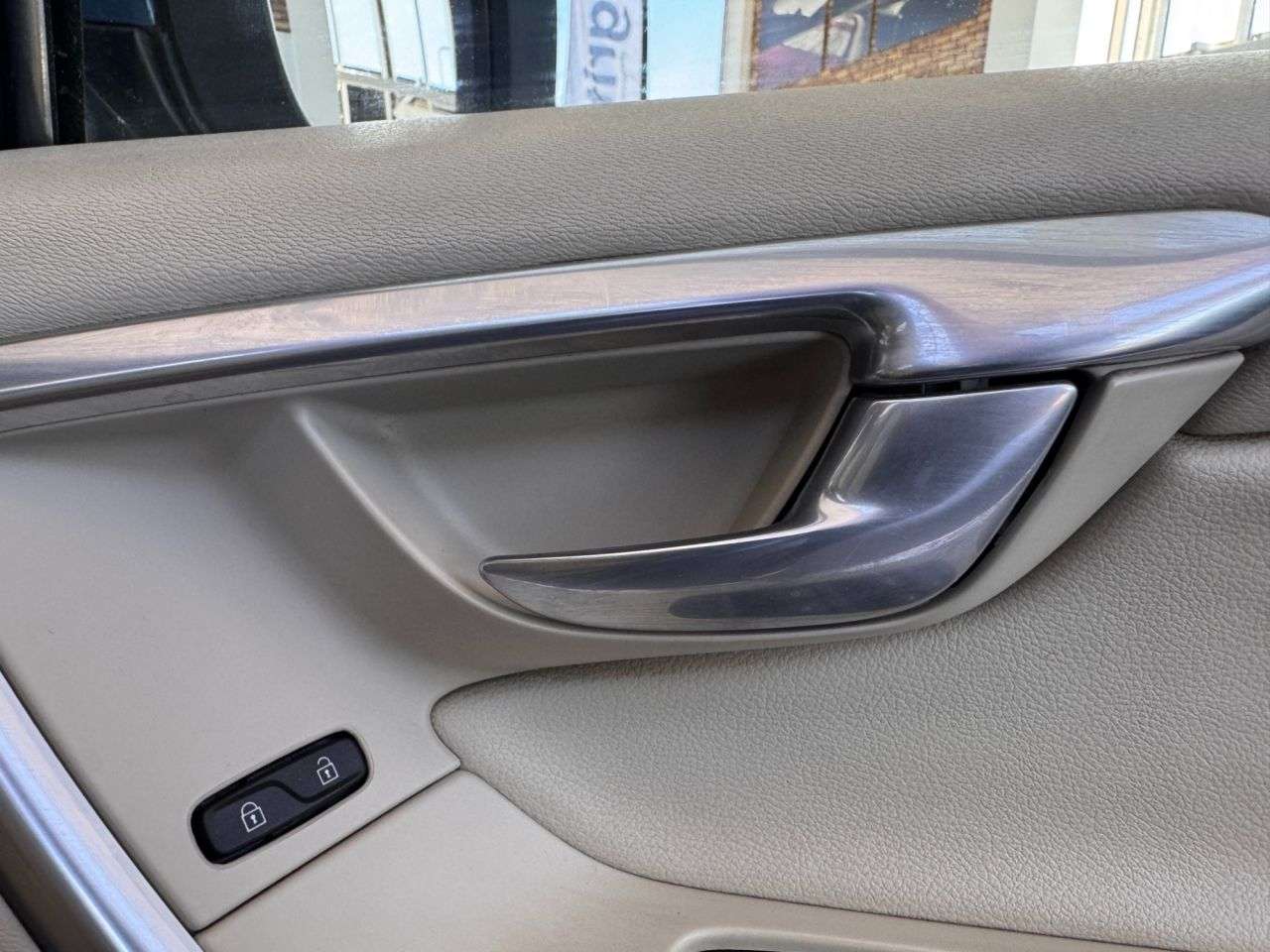 2015 VOLVO XC60 2015 VOLVO XC60