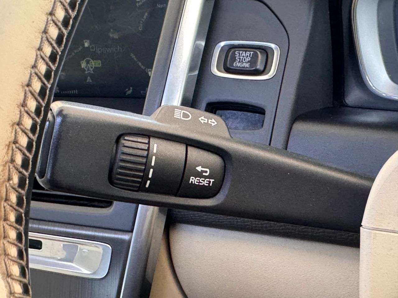 2015 VOLVO XC60 2015 VOLVO XC60