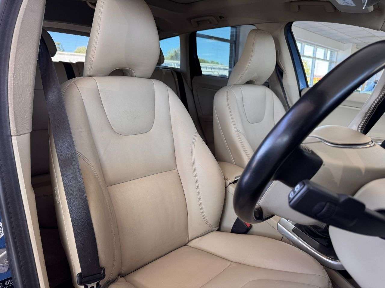 2015 VOLVO XC60 2015 VOLVO XC60