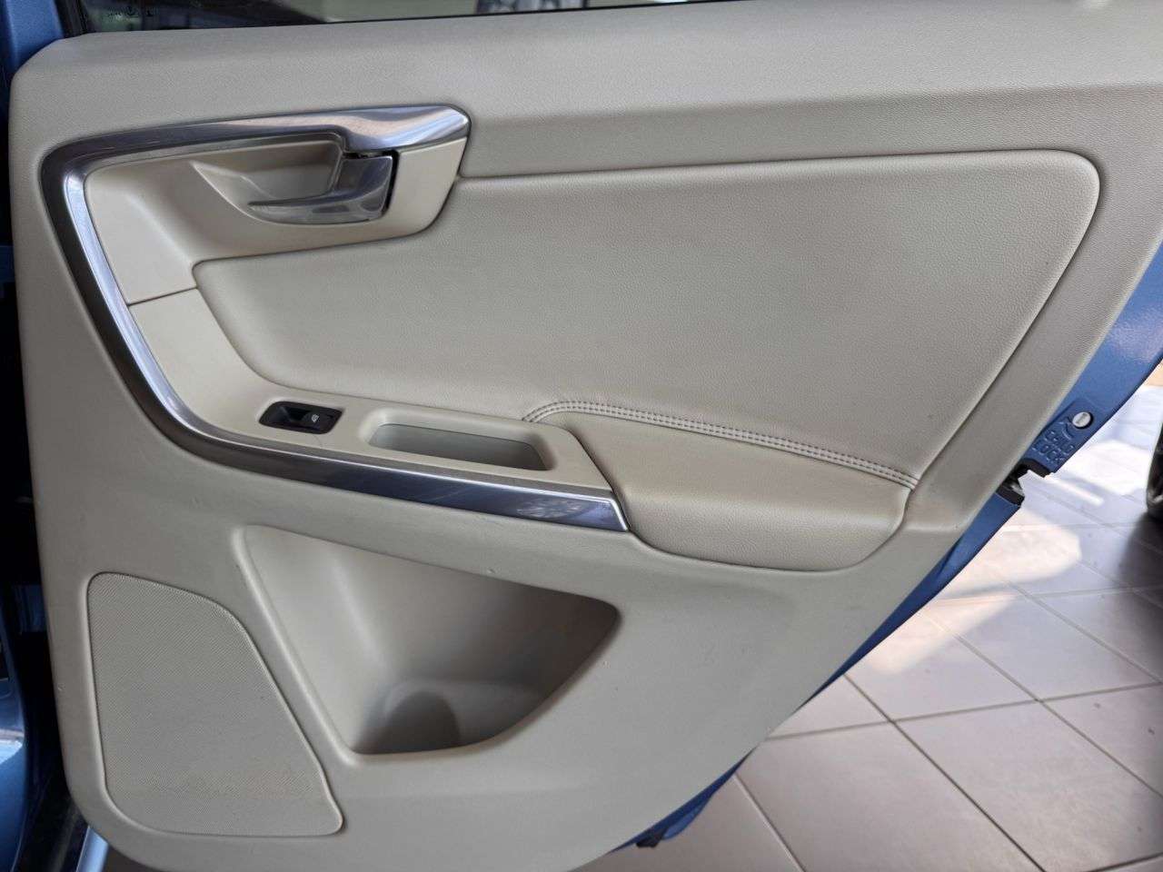 2015 VOLVO XC60 2015 VOLVO XC60