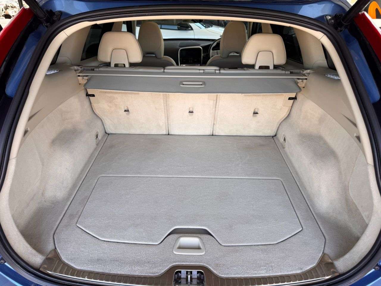 2015 VOLVO XC60 2015 VOLVO XC60
