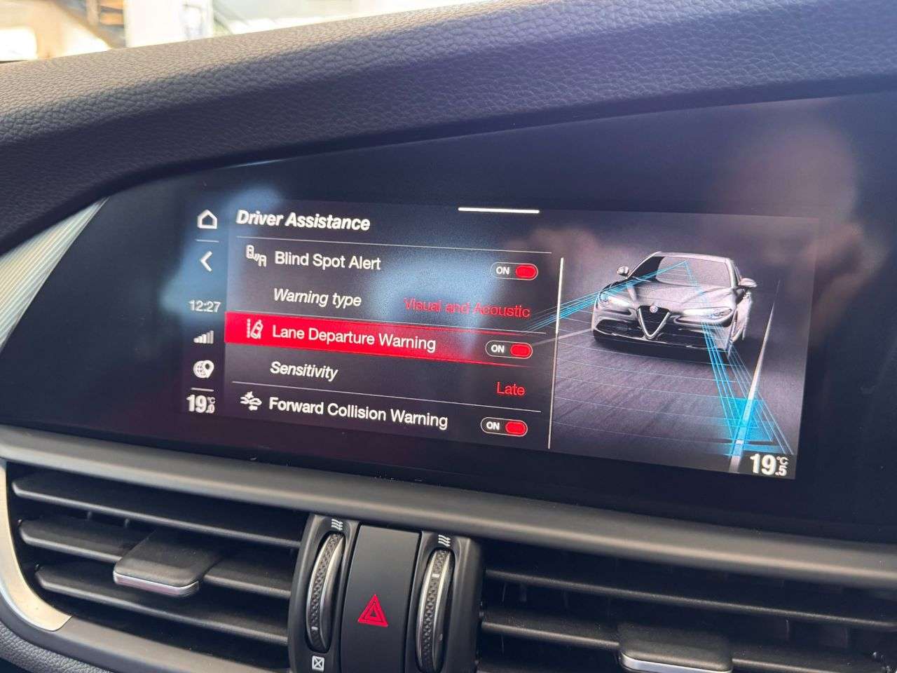 2022 ALFA ROMEO GIULIA 2022 ALFA ROMEO GIULIA