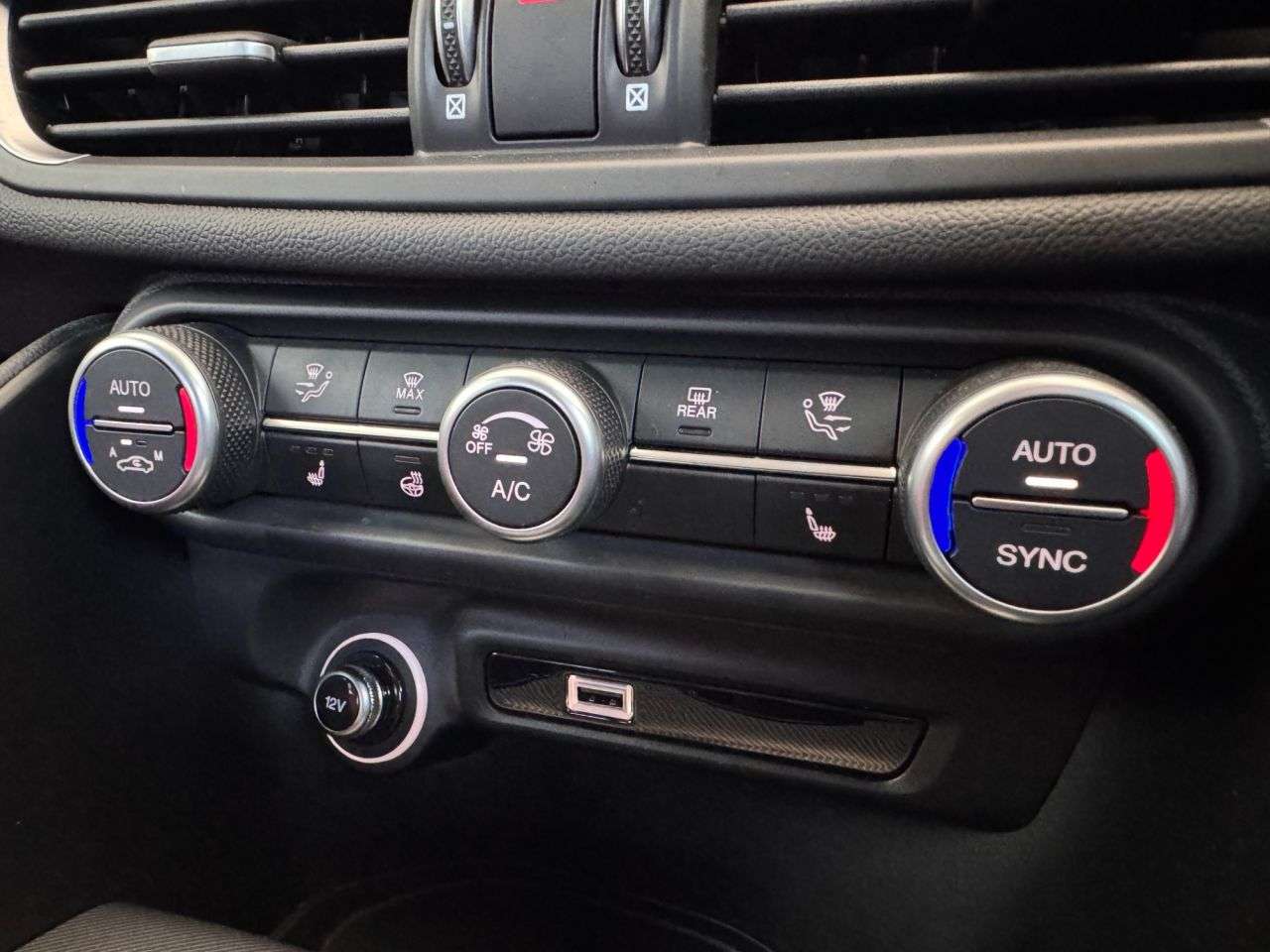 2022 ALFA ROMEO GIULIA 2022 ALFA ROMEO GIULIA