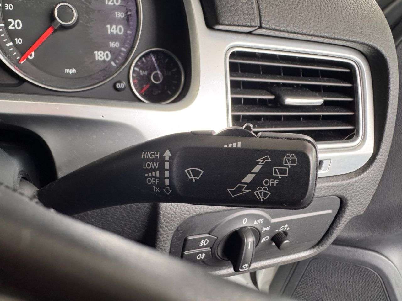 2015 VOLKSWAGEN TOUAREG 2015 VOLKSWAGEN TOUAREG
