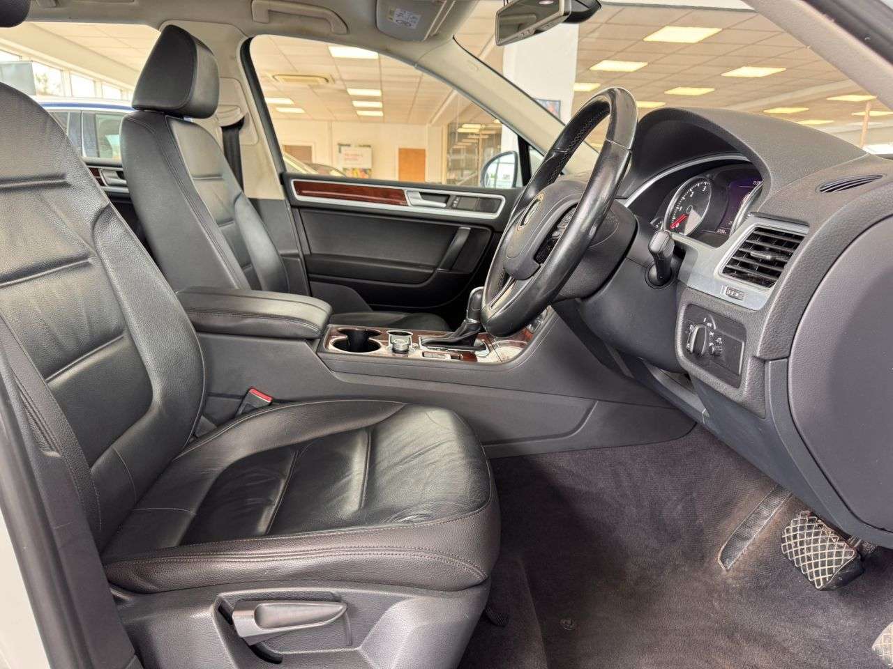 2015 VOLKSWAGEN TOUAREG 2015 VOLKSWAGEN TOUAREG