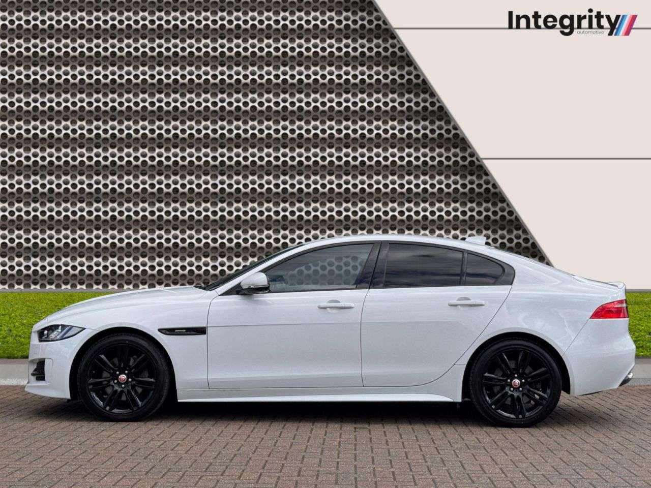 2018 JAGUAR XE 2018 JAGUAR XE