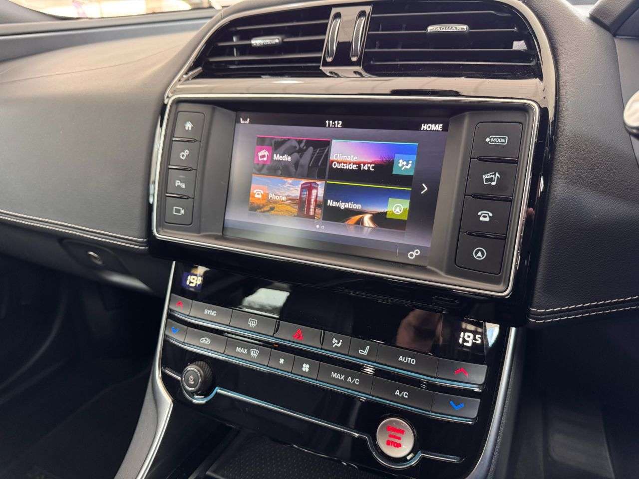 2018 JAGUAR XE 2018 JAGUAR XE