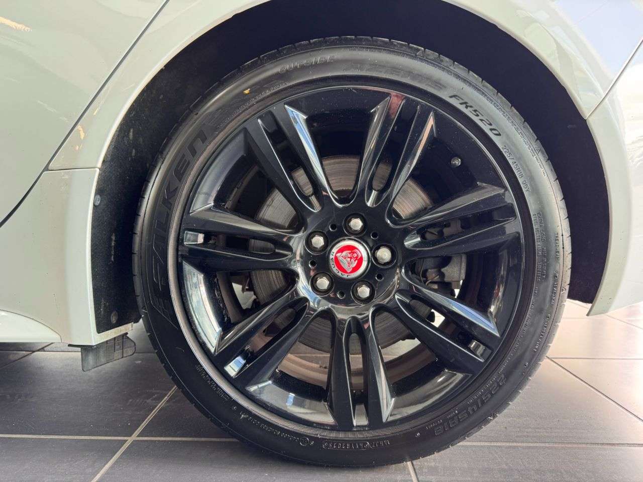 2018 JAGUAR XE 2018 JAGUAR XE