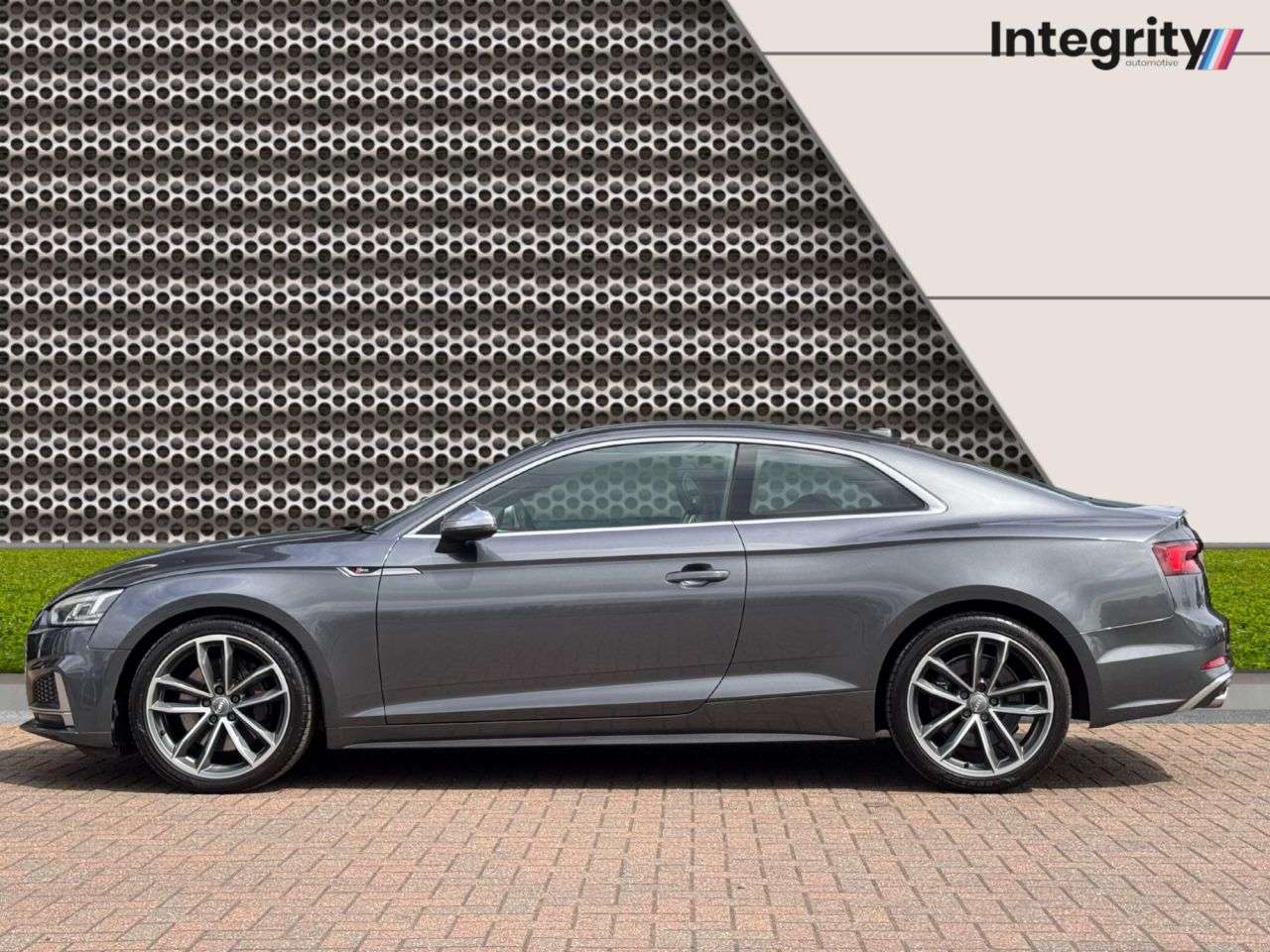 2017 AUDI S5 2017 AUDI S5