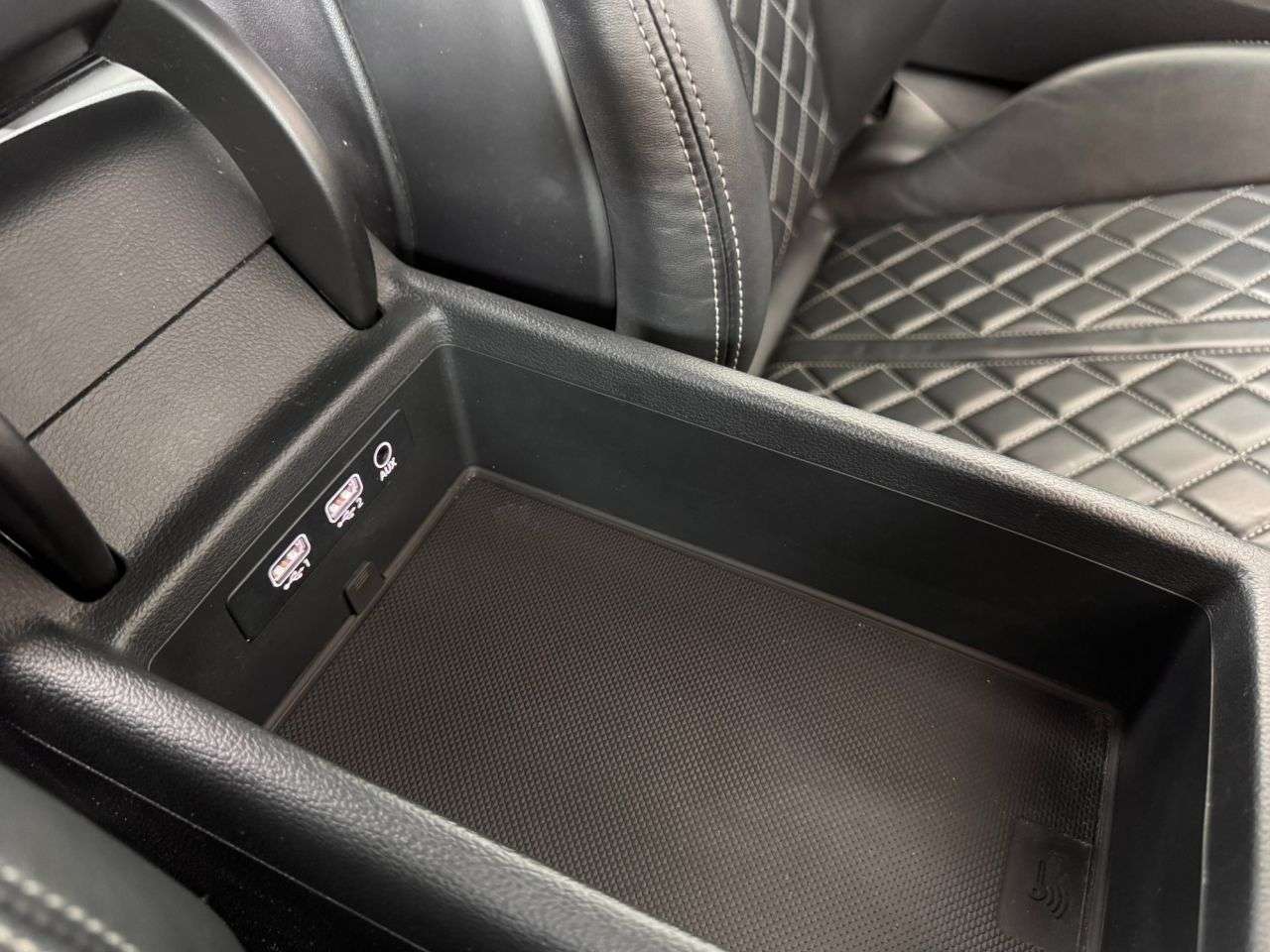 2017 AUDI S5 2017 AUDI S5