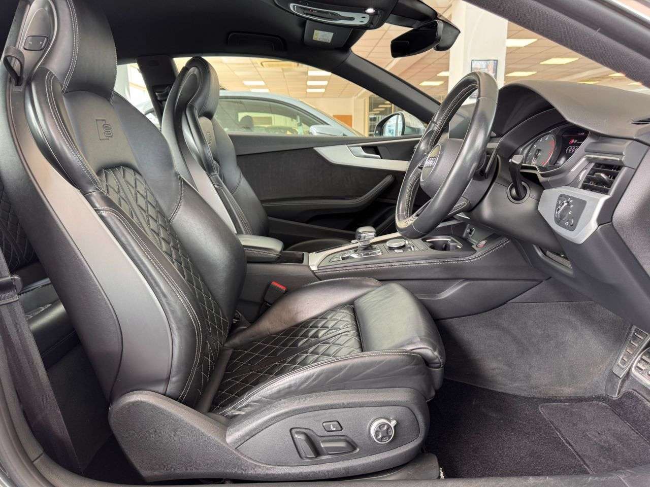2017 AUDI S5 2017 AUDI S5